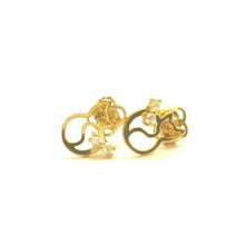 Load image into Gallery viewer, 9carat yellow gold cat studs with synthetic diamonds and butterfly back fastener
