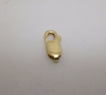 Load image into Gallery viewer, 9ct Gold Trigger Clasp 11mm Lobster Clasp Lobster Claw Gold Jewellery Fastener