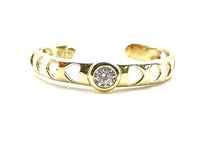 Load image into Gallery viewer, 9ct Gold Toe Ring Toe Ring 9ct Yellow Gold Solid Gold Easy Fit Crystal Heart
