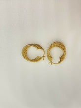 Load image into Gallery viewer, 9ct Gold Rope Chain Style Earring Hoops Yellow Gold Triple Rope Hoops 9ct Yellow
